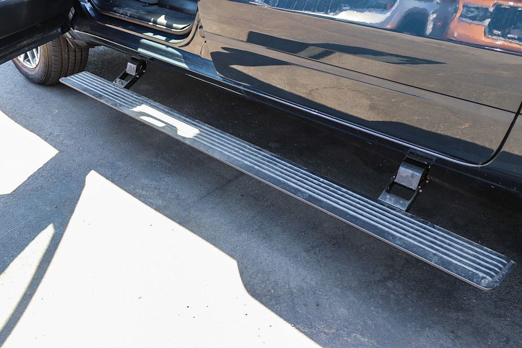 Thumbnail: 2026 RAM 1500 - 5