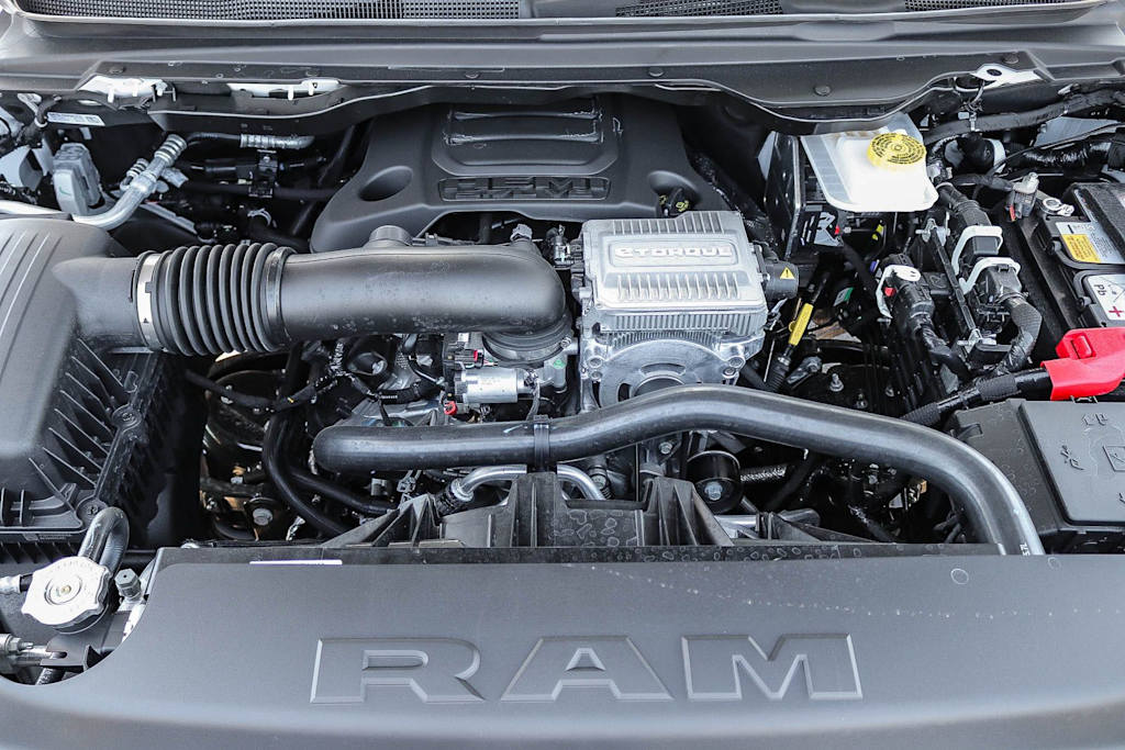 Thumbnail: 2026 RAM 1500 - 8
