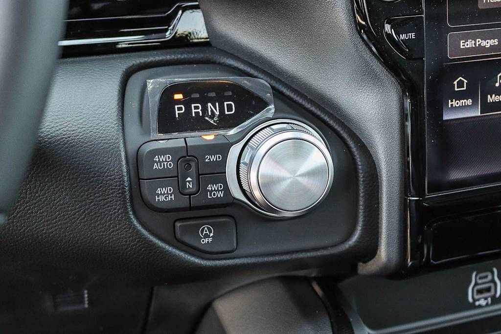 Thumbnail: 2026 RAM 1500 - 28
