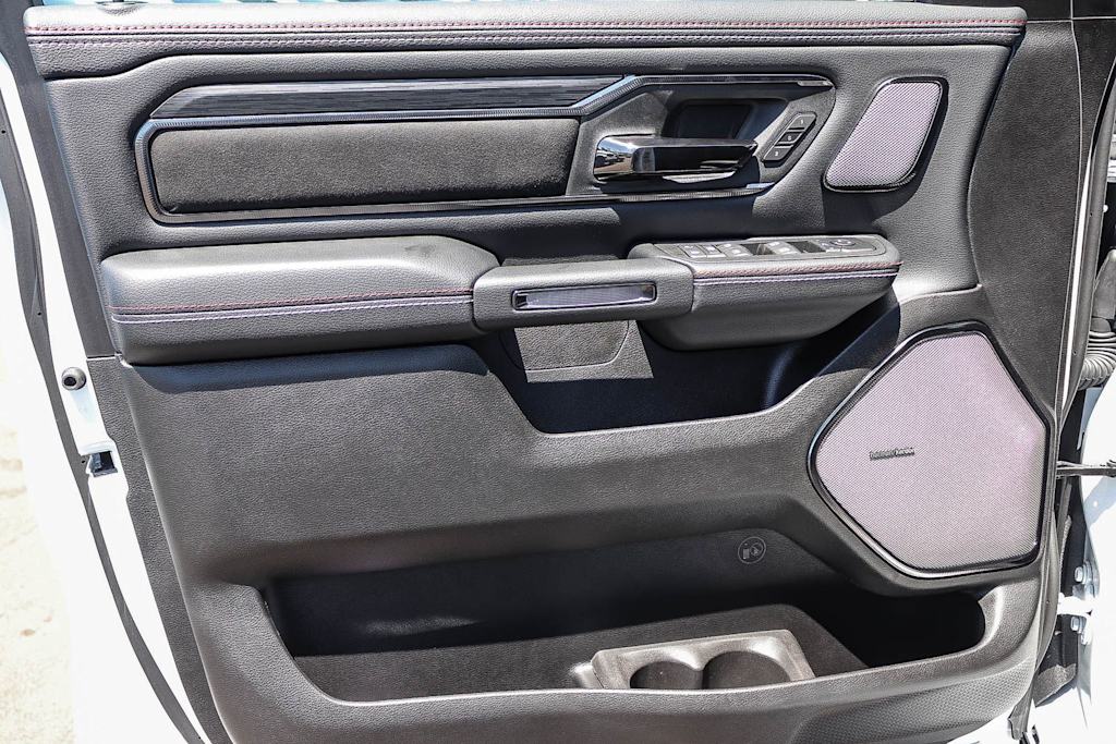 Thumbnail: 2026 RAM 1500 - 28