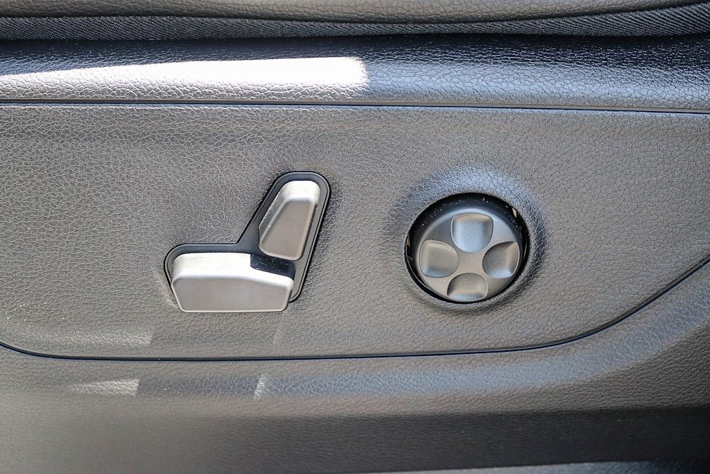 Thumbnail: 2026 RAM 1500 - 29