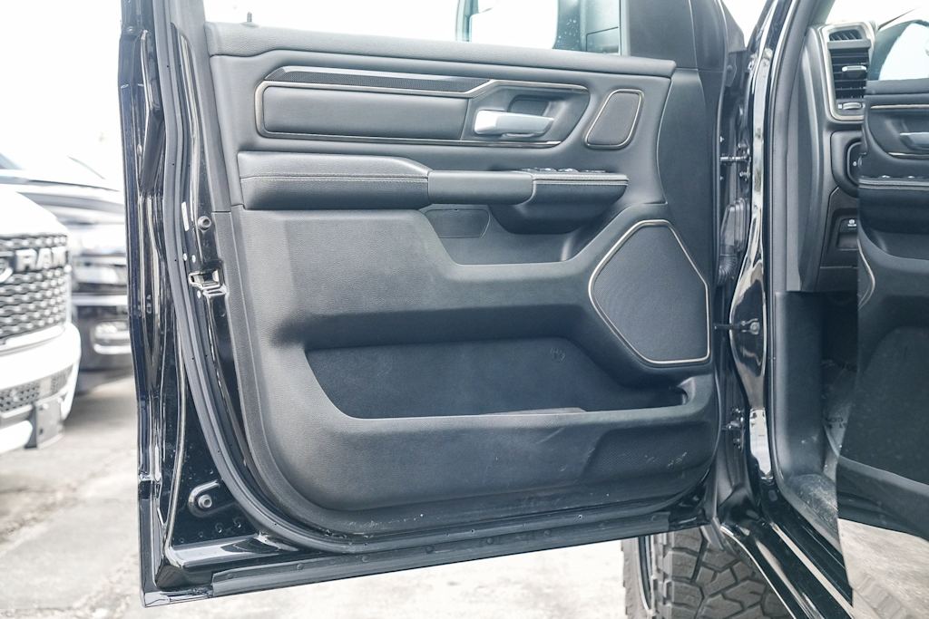 Thumbnail: 2022 RAM 1500 - 22