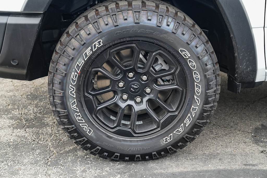 Thumbnail: 2026 RAM 1500 - 6