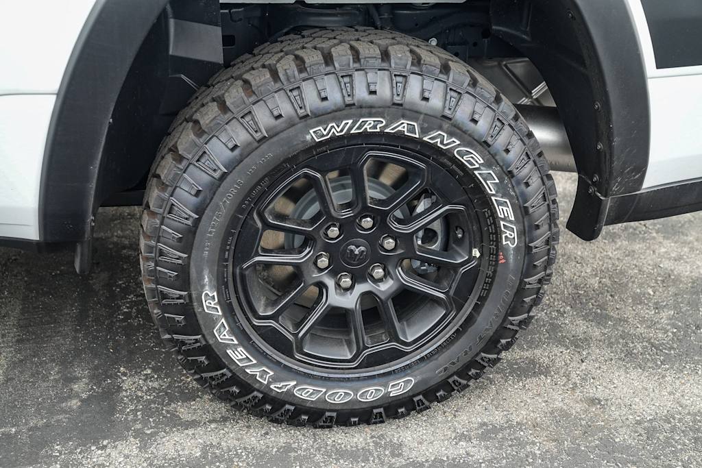 Thumbnail: 2026 RAM 1500 - 20