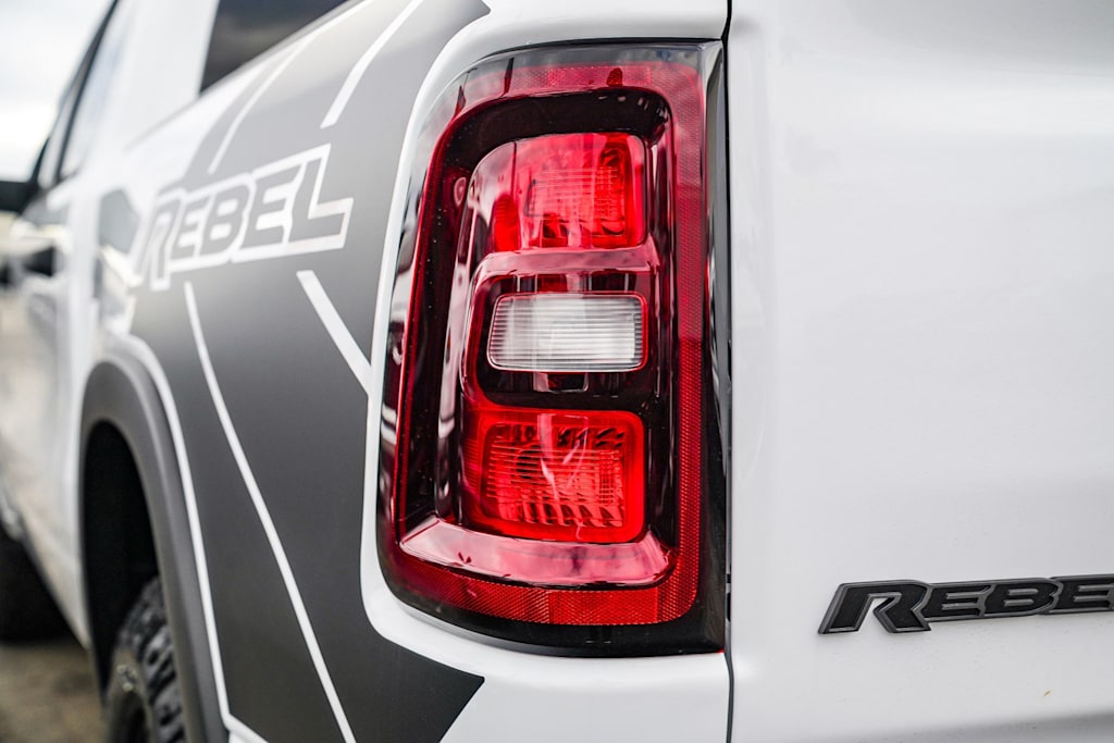Thumbnail: 2026 RAM 1500 - 18