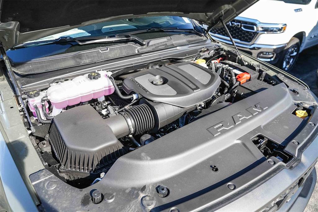 Thumbnail: 2026 RAM 1500 - 7