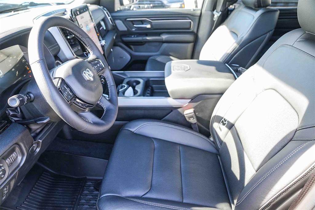 Thumbnail: 2026 RAM 1500 - 10