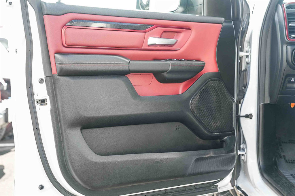 Thumbnail: 2020 RAM 1500 - 22