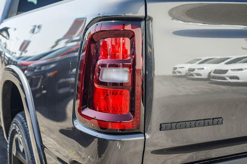 Thumbnail: 2026 RAM 1500 - 18