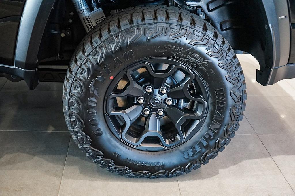 Thumbnail: 2026 RAM 1500 - 21