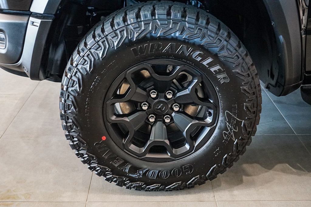 Thumbnail: 2026 RAM 1500 - 7