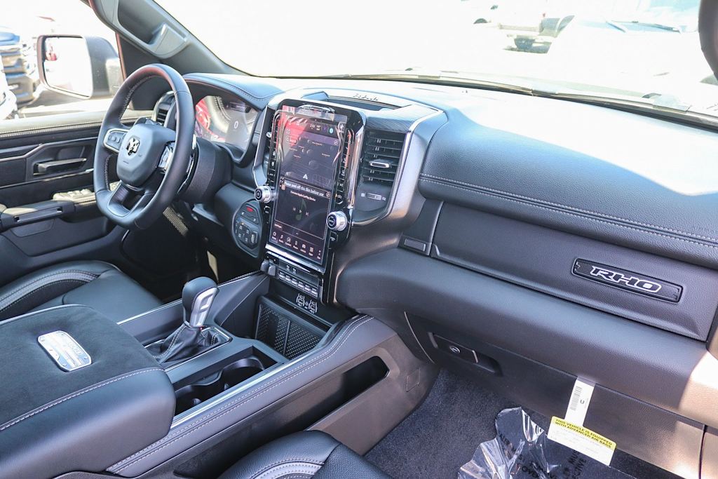 Thumbnail: 2026 RAM 1500 - 11