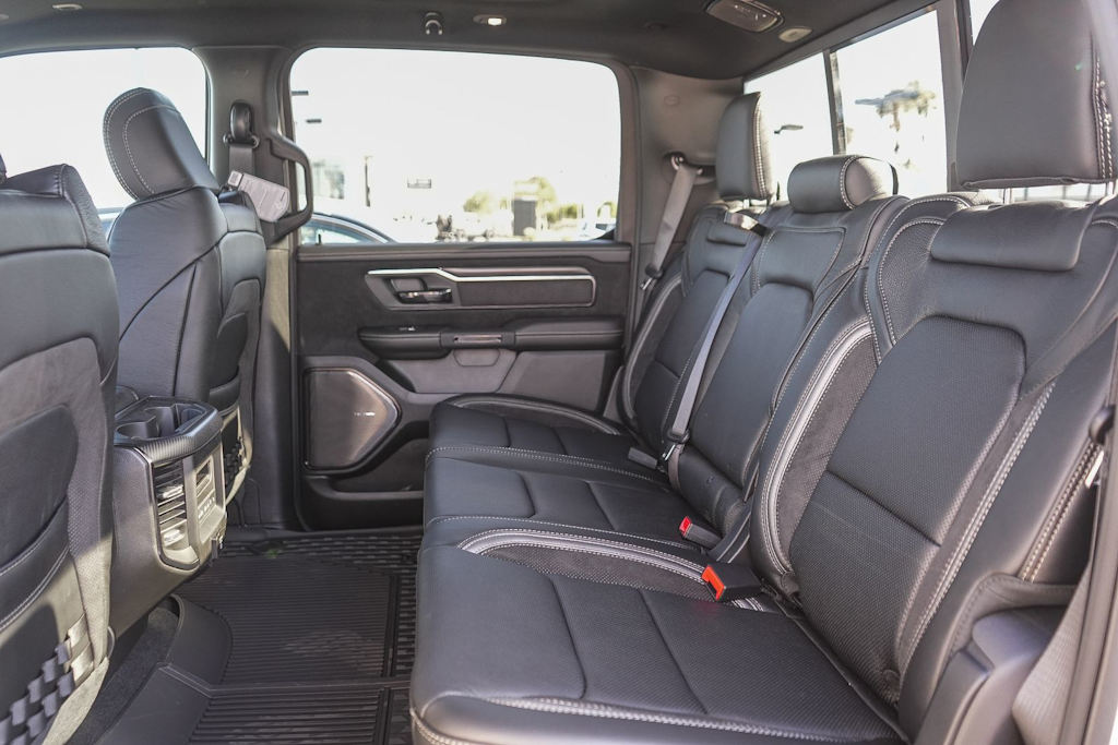 Thumbnail: 2026 RAM 1500 - 10