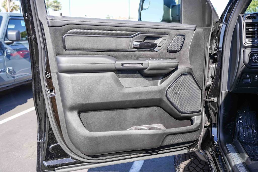 Thumbnail: 2026 RAM 1500 - 25