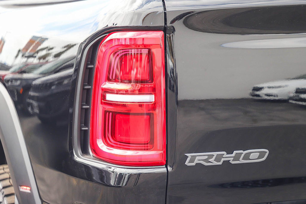 Thumbnail: 2026 RAM 1500 - 17