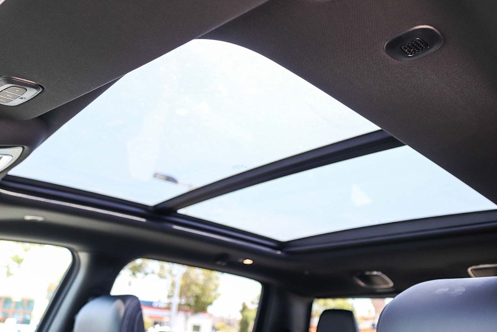 Thumbnail: 2026 RAM 1500 - 25