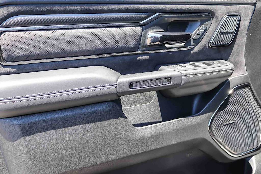 Thumbnail: 2026 RAM 1500 - 27