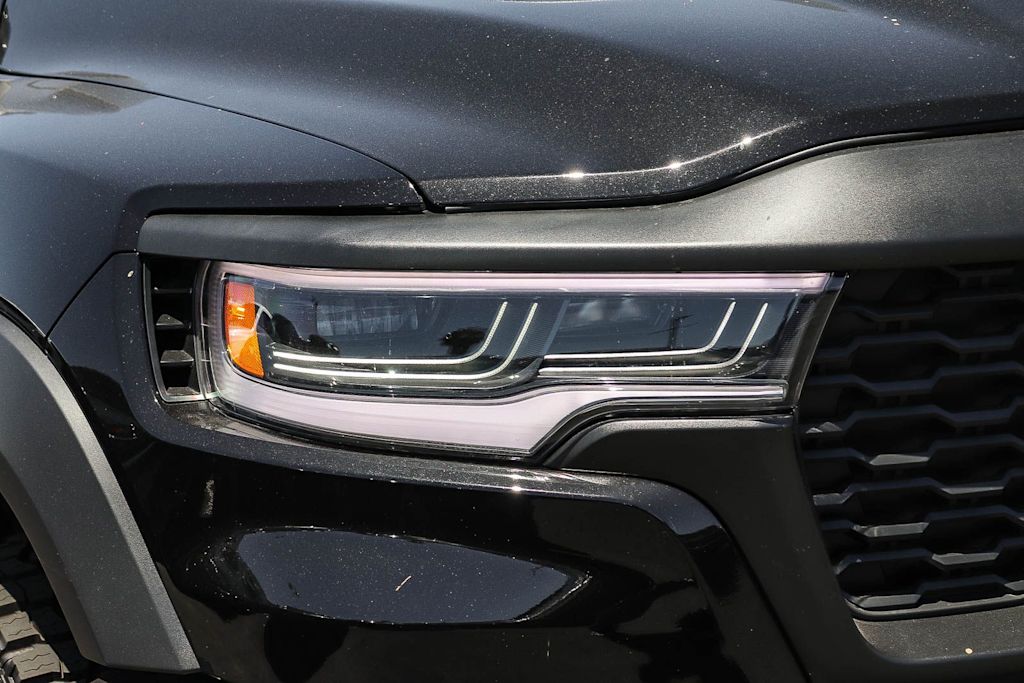 Thumbnail: 2026 RAM 1500 - 20