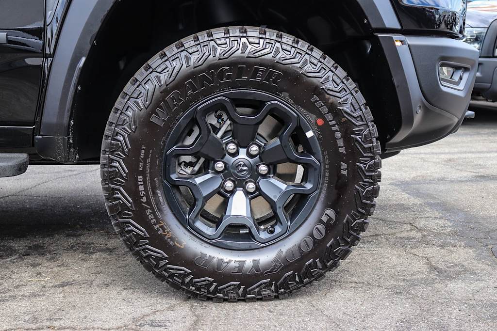 Thumbnail: 2026 RAM 1500 - 6