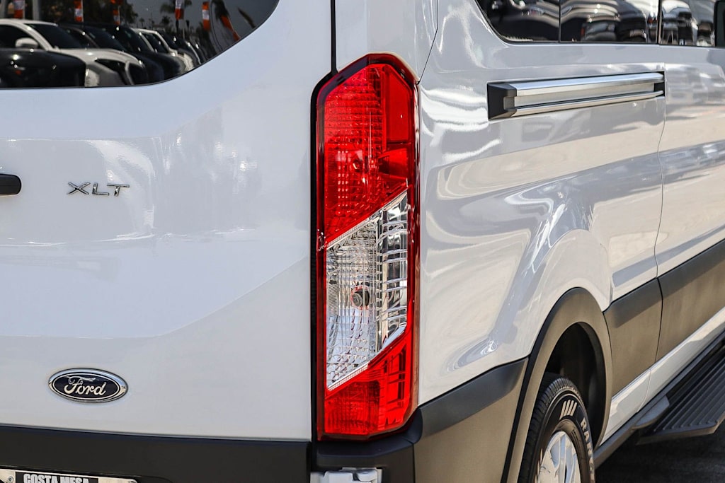 Thumbnail: 2023 Ford Transit Series - 19
