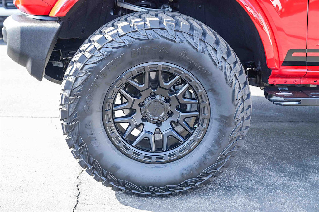 Thumbnail: 2024 Ford Bronco - 5