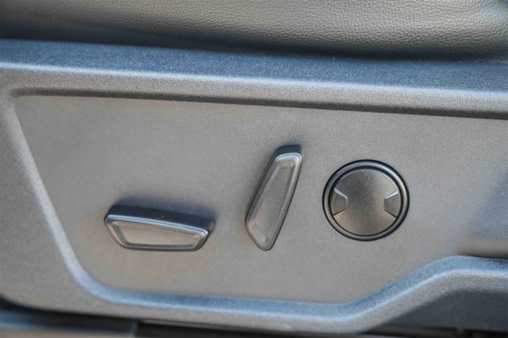 Thumbnail: 2024 Ford Bronco - 24