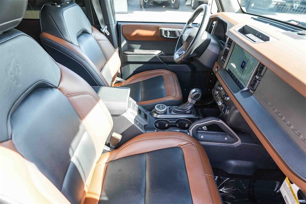 Thumbnail: 2024 Ford Bronco - 8