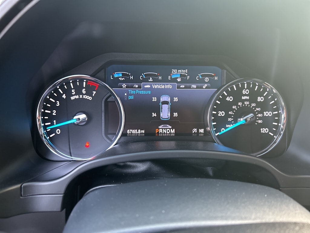 Thumbnail: 2021 Ford Expedition - 15