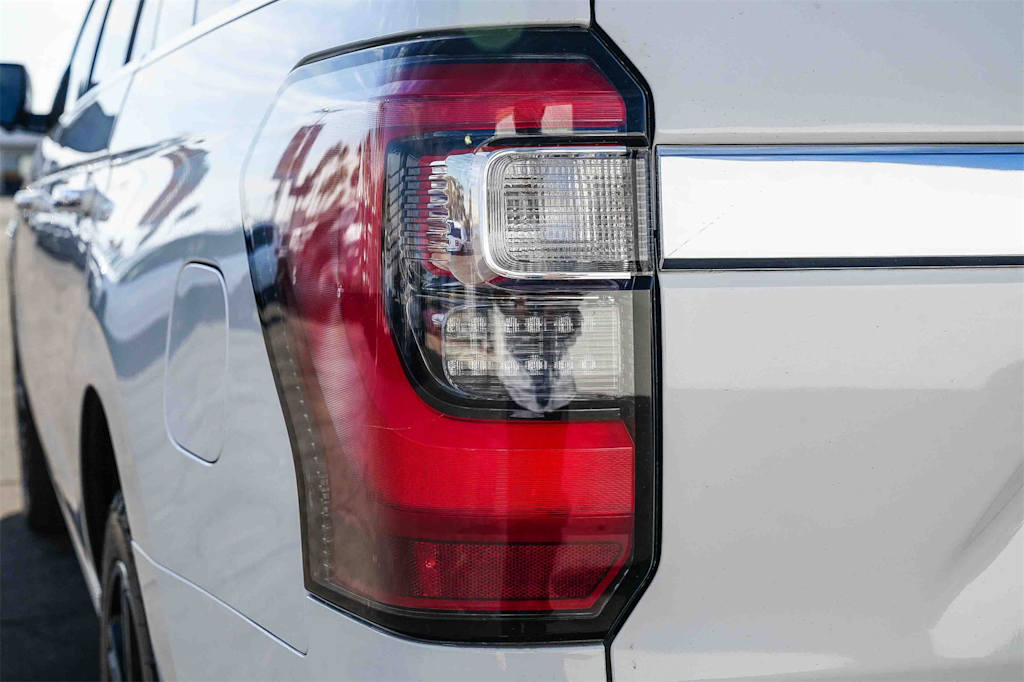 Thumbnail: 2021 Ford Expedition - 19