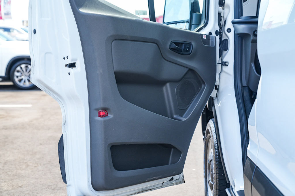 Thumbnail: 2020 Ford Transit Series - 24