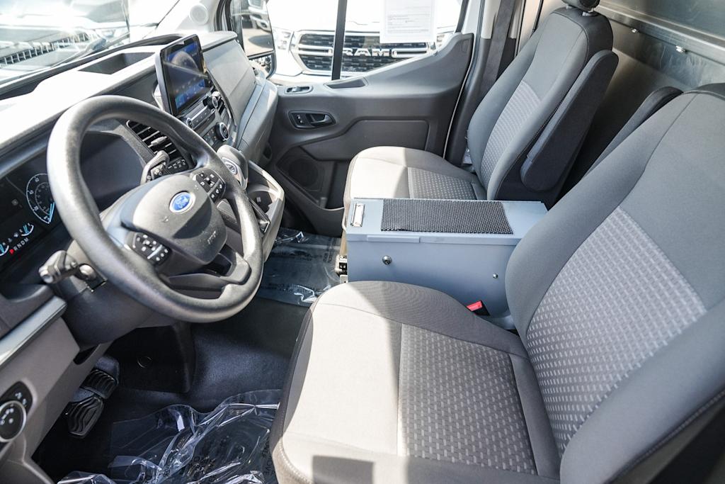 Thumbnail: 2020 Ford Transit Series - 9