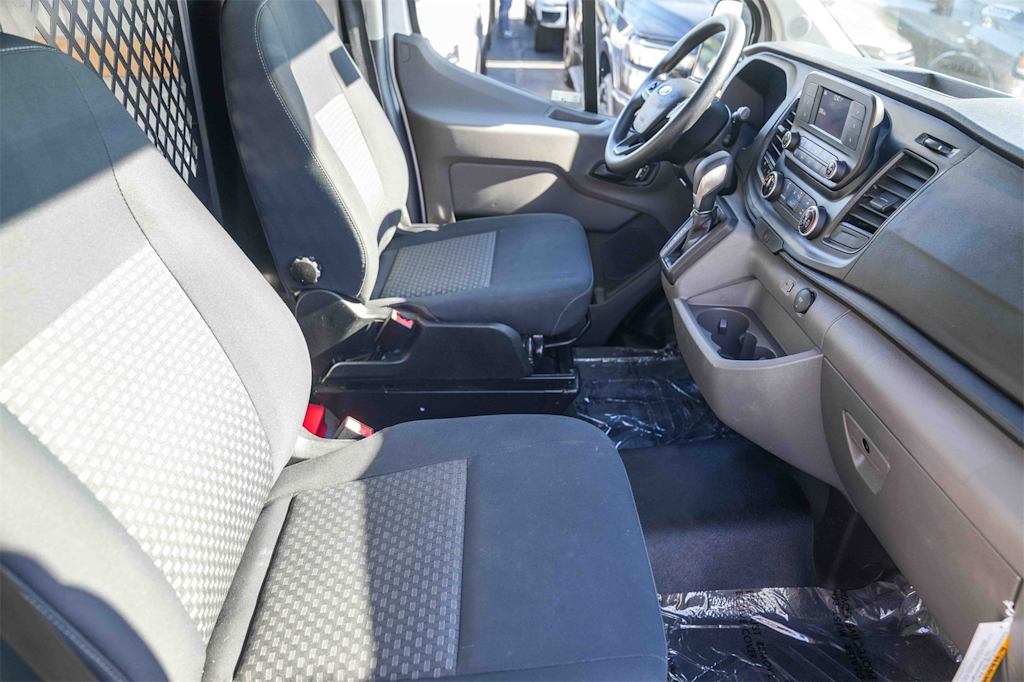 Thumbnail: 2024 Ford Transit Series - 9