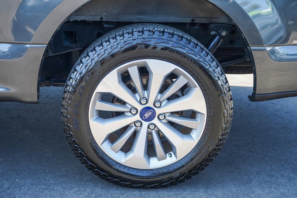 Thumbnail: 2017 Ford F-150 - 21