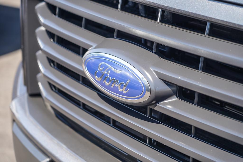 Thumbnail: 2017 Ford F-150 - 6