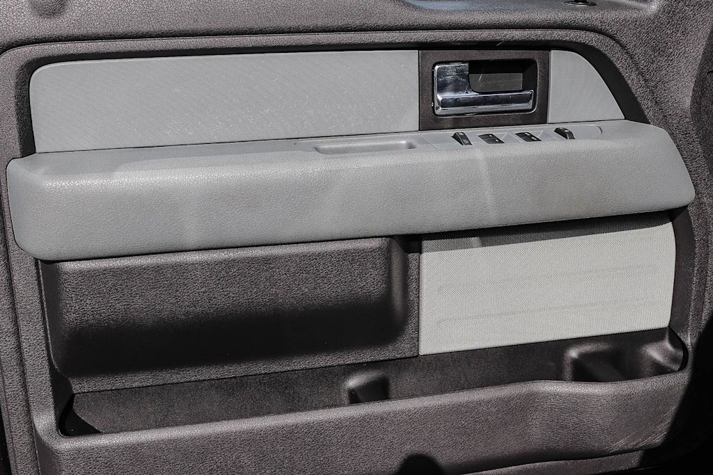 Thumbnail: 2014 Ford F-150 - 23
