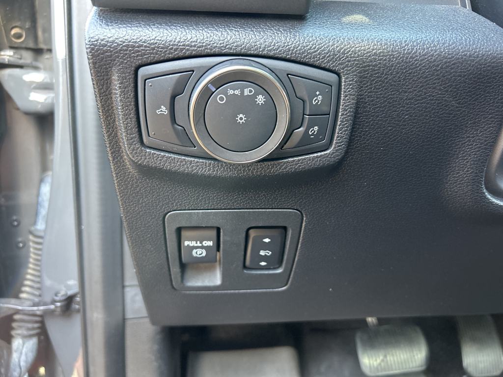 Thumbnail: 2020 Ford F-150 - 45