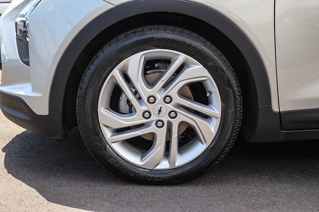 Thumbnail: 2023 Chevrolet Bolt EV - 6