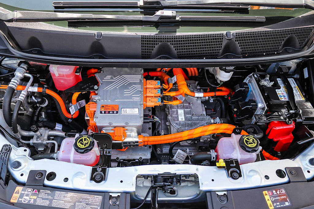 Thumbnail: 2023 Chevrolet Bolt EV - 7
