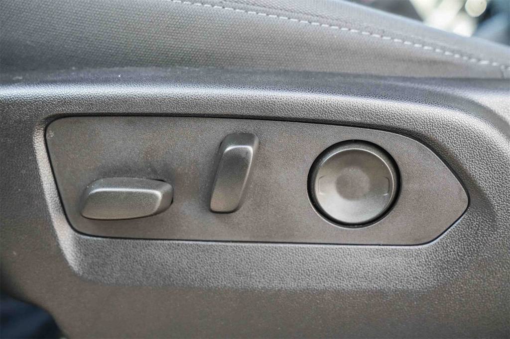 Thumbnail: 2022 Chevrolet Silverado 1500 - 22