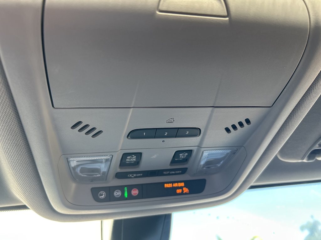 Thumbnail: 2023 GMC Acadia - 51