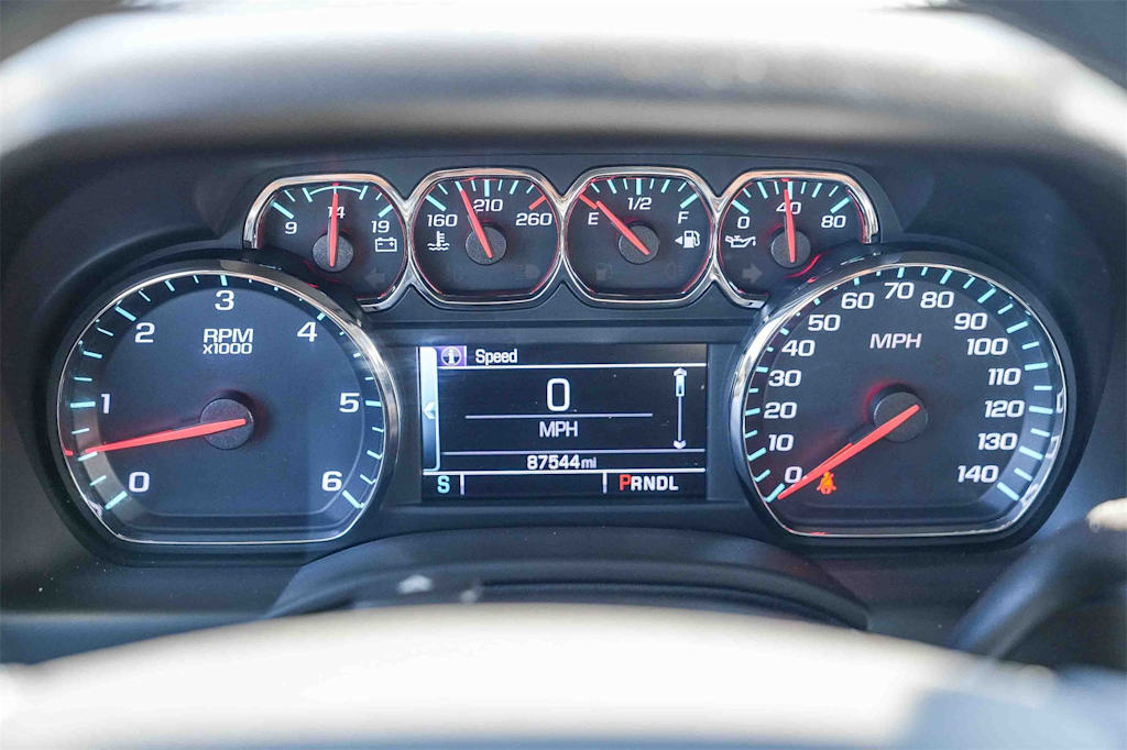 Thumbnail: 2018 GMC Yukon - 11