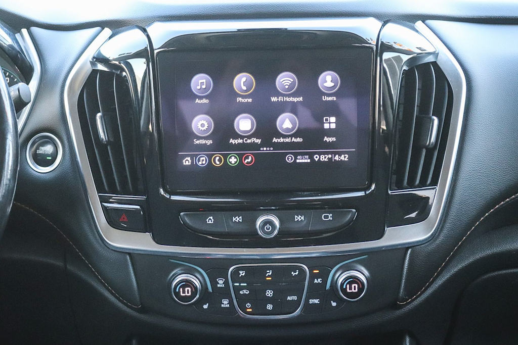 Thumbnail: 2021 Chevrolet Traverse - 12