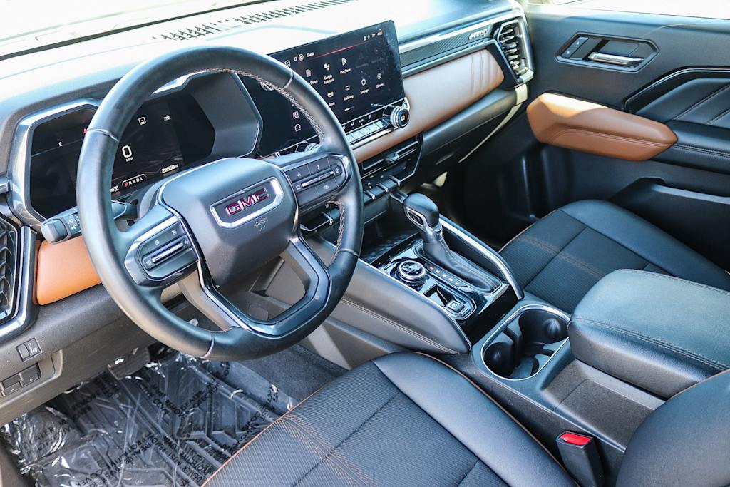 Thumbnail: 2023 GMC Canyon - 13