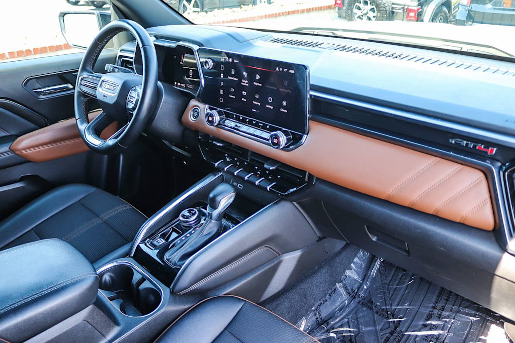 Thumbnail: 2023 GMC Canyon - 12