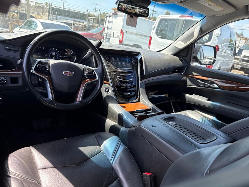 Thumbnail: 2018 Cadillac Escalade - 2