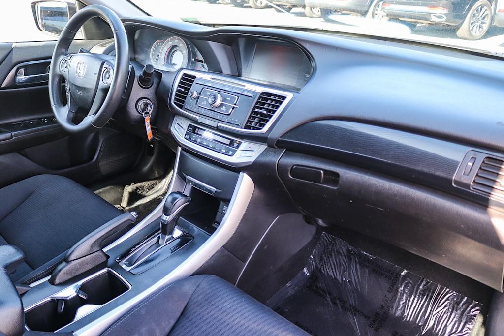 Thumbnail: 2015 Honda Accord - 12