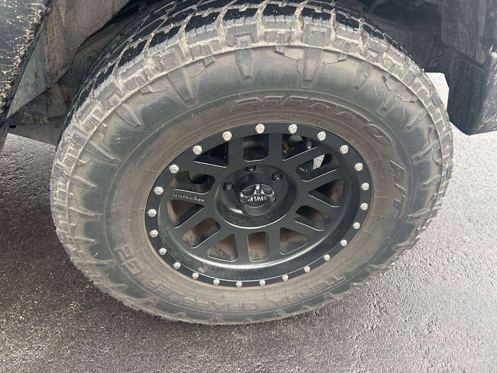 Thumbnail: 2011 Jeep Wrangler - 31