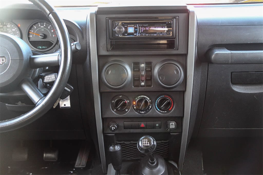 2009 Jeep Wrangler Unlimited X 12