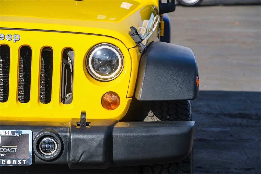 2009 Jeep Wrangler Unlimited X 18