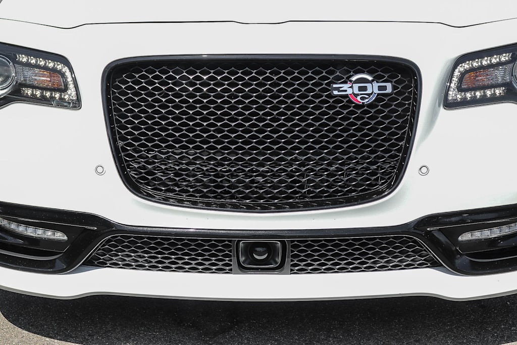 Thumbnail: 2023 Chrysler 300 - 11